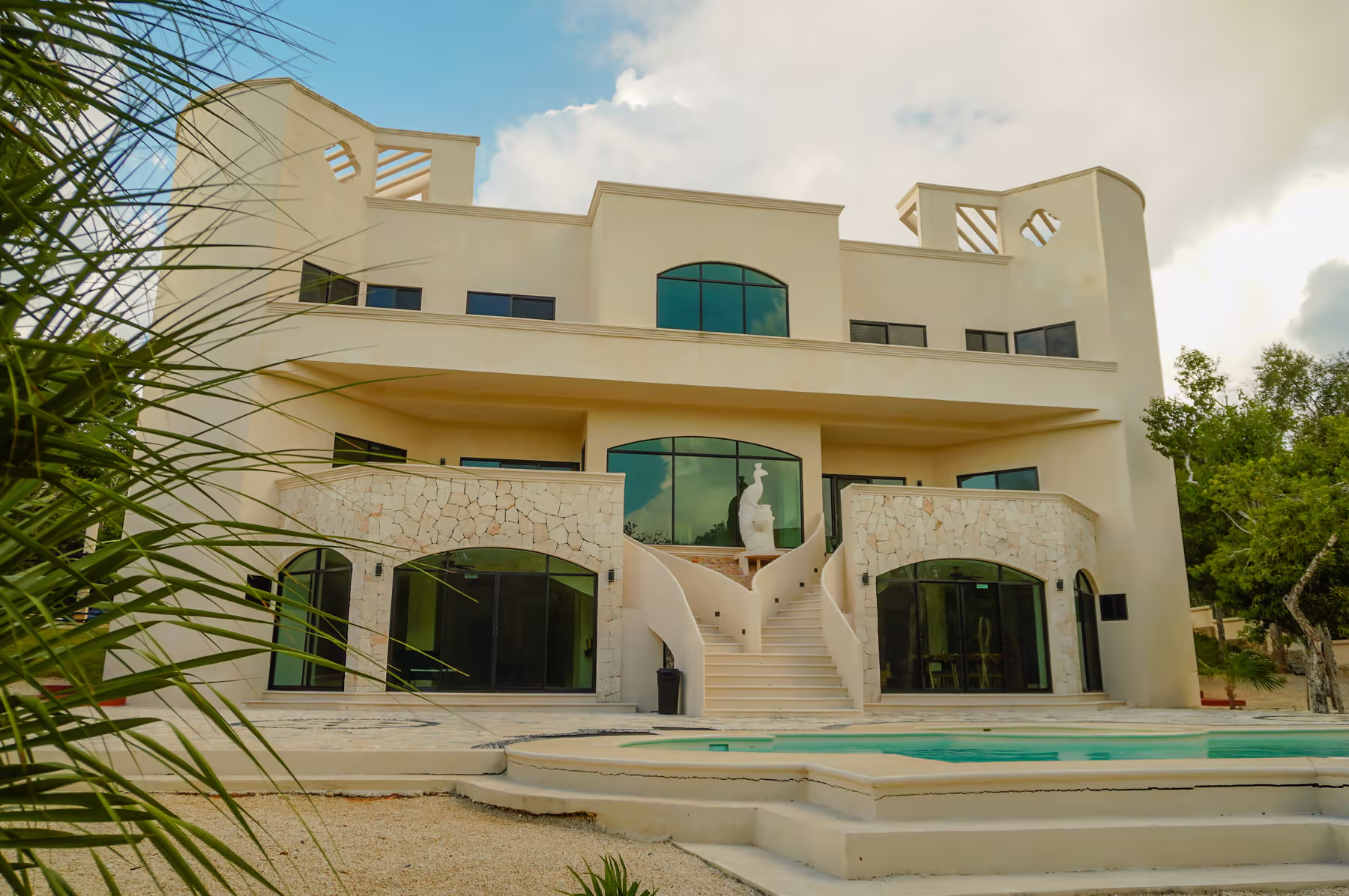 Renta de Villa de Lujo en Akumal de 9 Recámaras para 28 Huéspedes photo 6